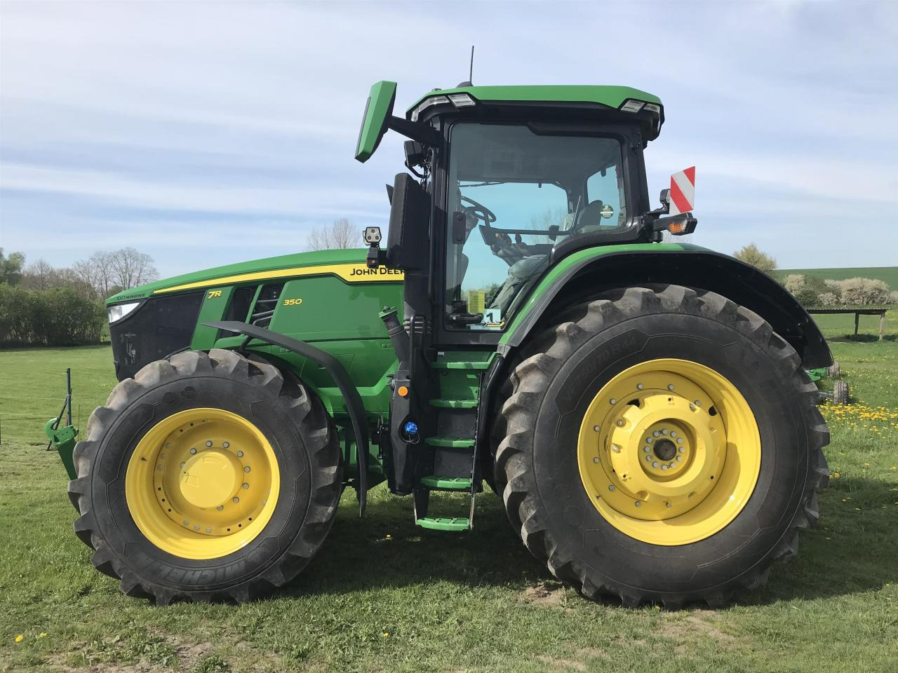 John Deere 7R 350 - Trattore: foto 1 John Deere 7R 350 - Trattore: foto 1