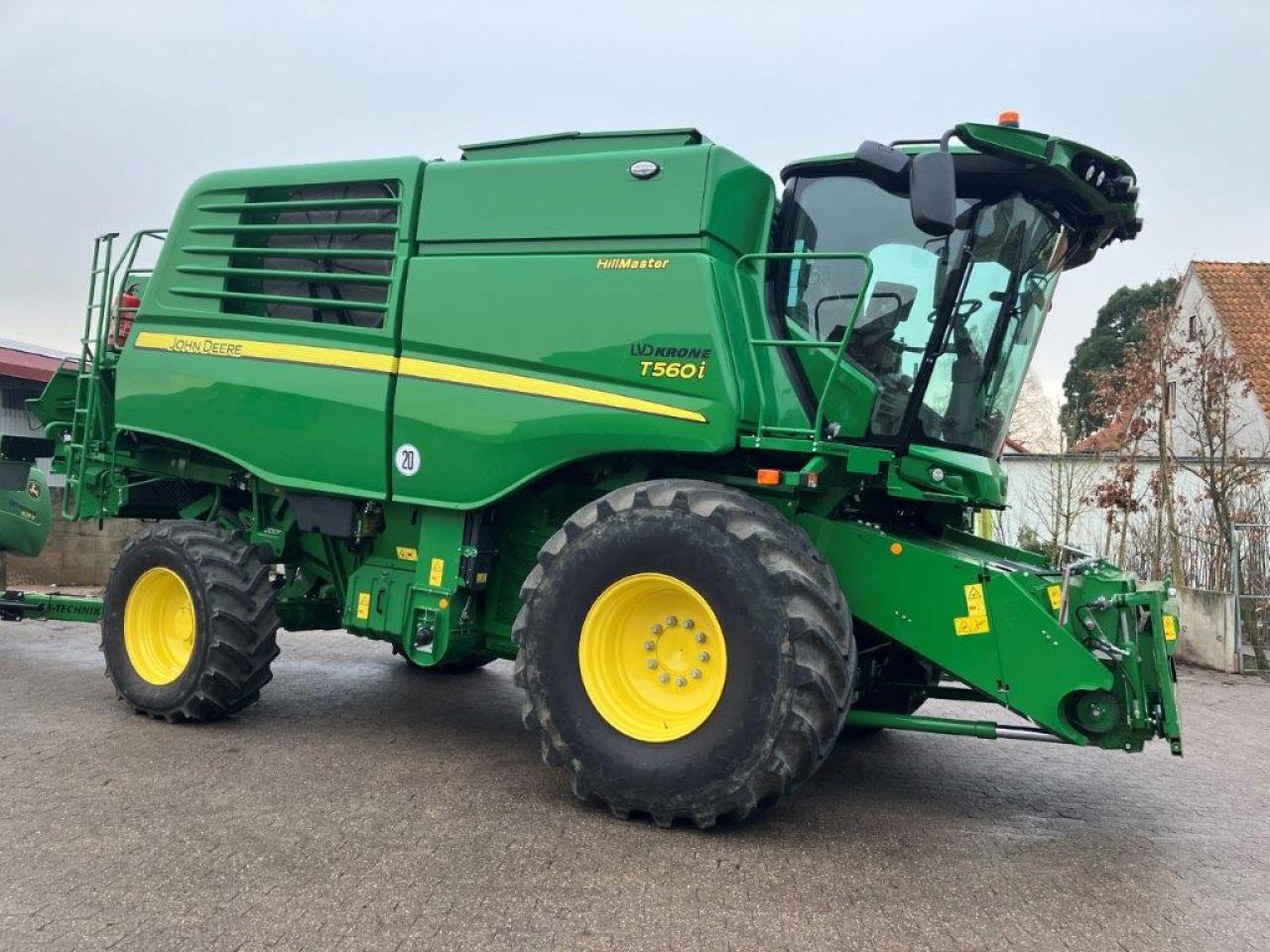 John Deere T560 Hillmaster - Mietitrebbia: foto 1 John Deere T560 Hillmaster - Mietitrebbia: foto 1