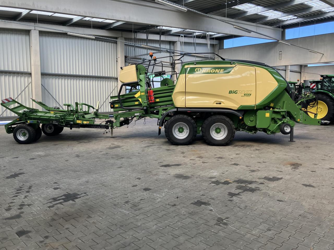 Krone Big Pack 1270 VC - Pressa quadra: foto 1 Krone Big Pack 1270 VC - Pressa quadra: foto 1