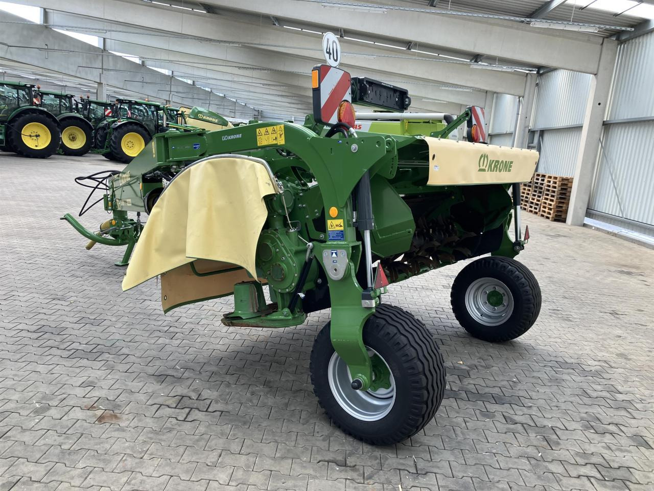 Krone EC TS 320 CV - Falciatrice: foto 3 Krone EC TS 320 CV - Falciatrice: foto 3