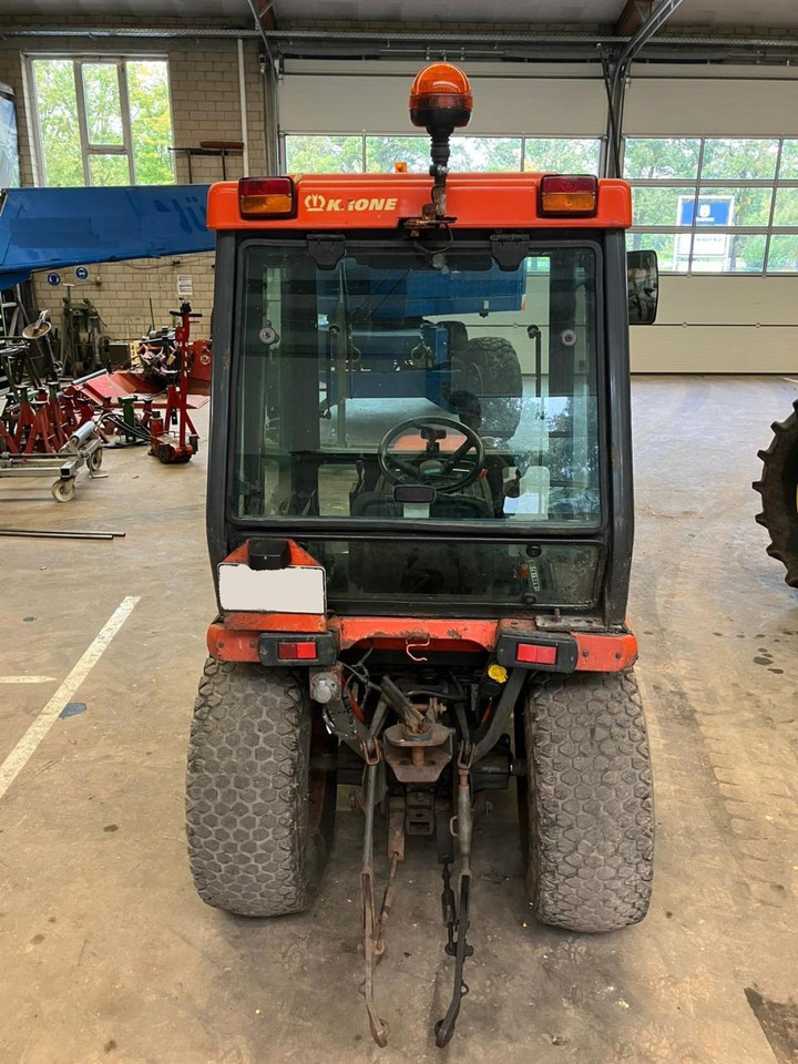 Kubota B2110 - Trattore comunale: foto 3 Kubota B2110 - Trattore comunale: foto 3