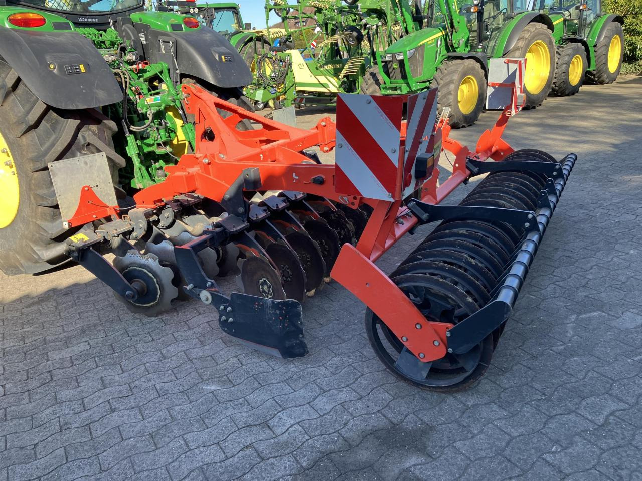 Kuhn 303 - Erpice a dischi: foto 4 Kuhn 303 - Erpice a dischi: foto 4