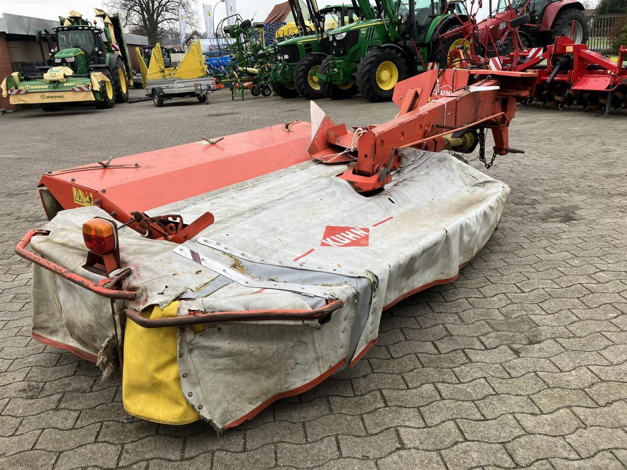 Kuhn FC 283 - Falciatrice: foto 2 Kuhn FC 283 - Falciatrice: foto 2