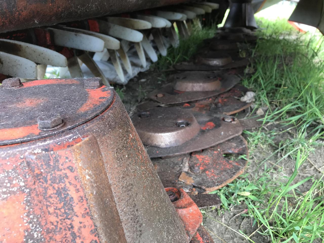 Kuhn FC883 & FC 313F-FF - Falciatrice: foto 4 Kuhn FC883 & FC 313F-FF - Falciatrice: foto 4