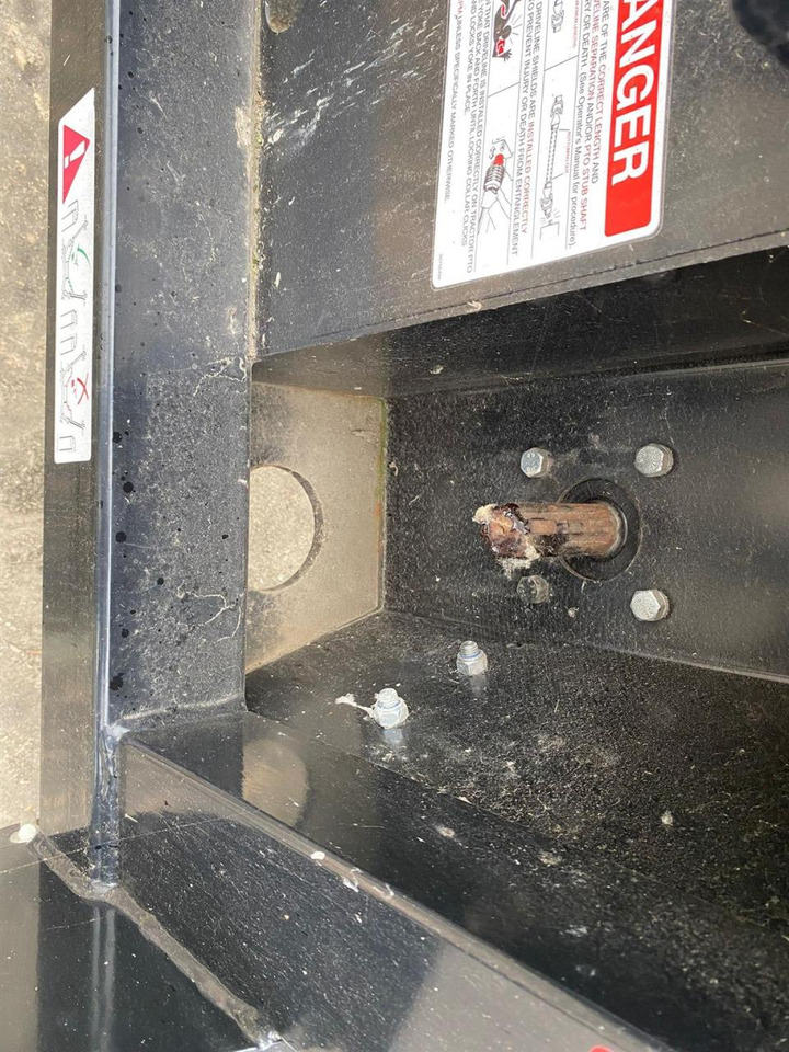 McConnel PA6055 Eco - Trincia a martelli: foto 3 McConnel PA6055 Eco - Trincia a martelli: foto 3