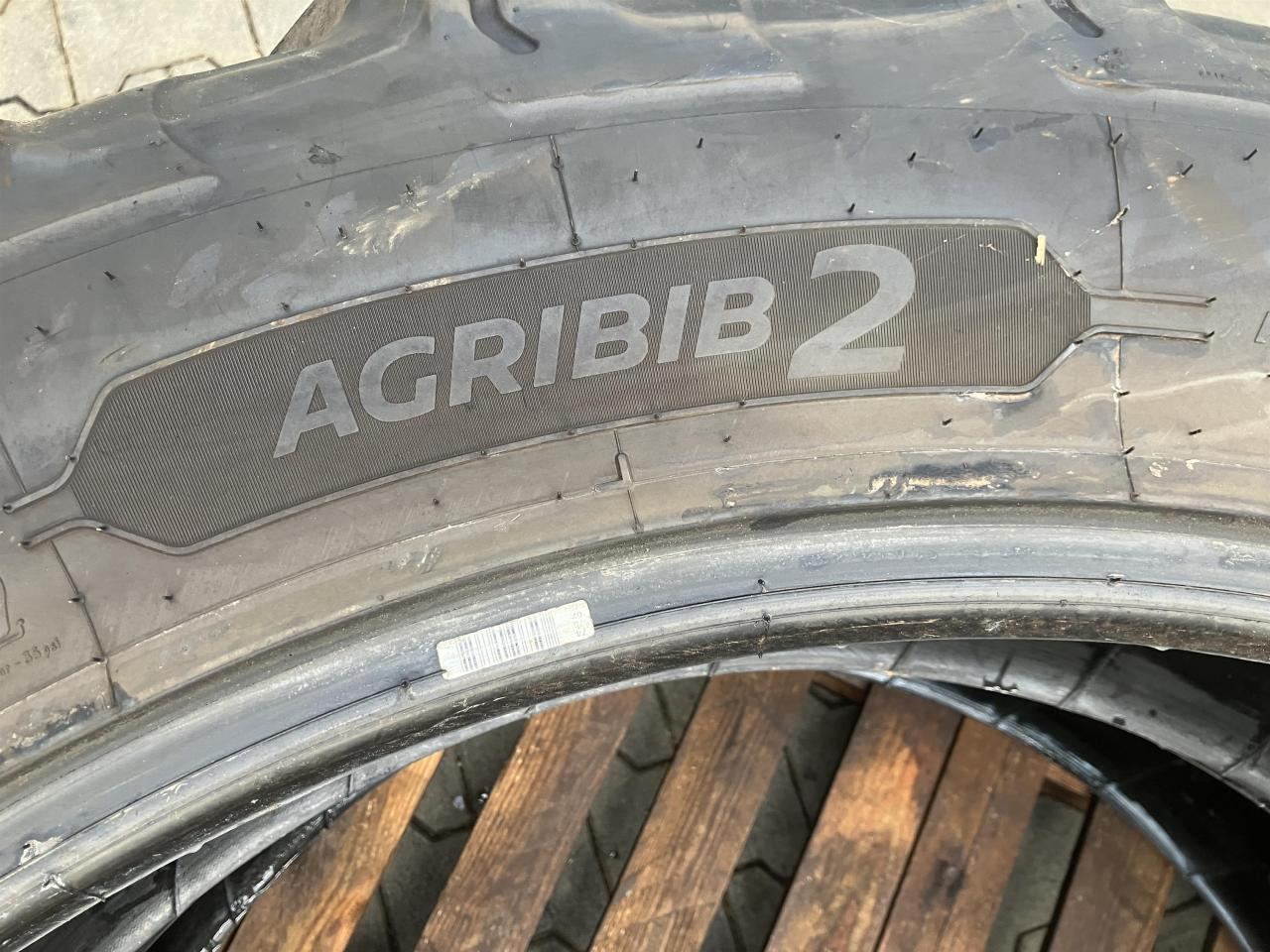 Michelin 320/85R38 - Pneumatico per Macchina agricola: foto 3 Michelin 320/85R38 - Pneumatico per Macchina agricola: foto 3
