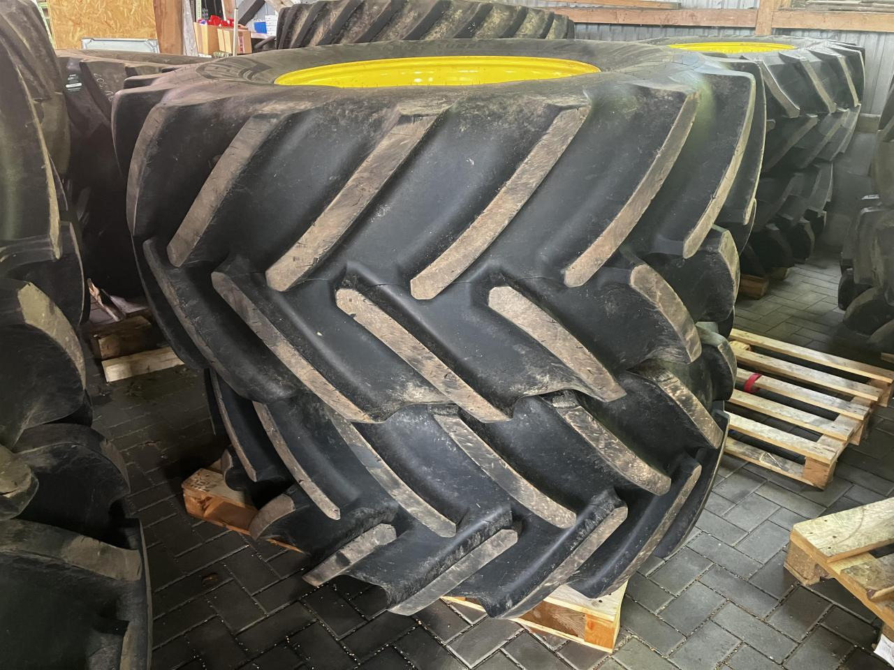 Michelin 600/70R30 - Pneumatico per Macchina agricola: foto 1 Michelin 600/70R30 - Pneumatico per Macchina agricola: foto 1