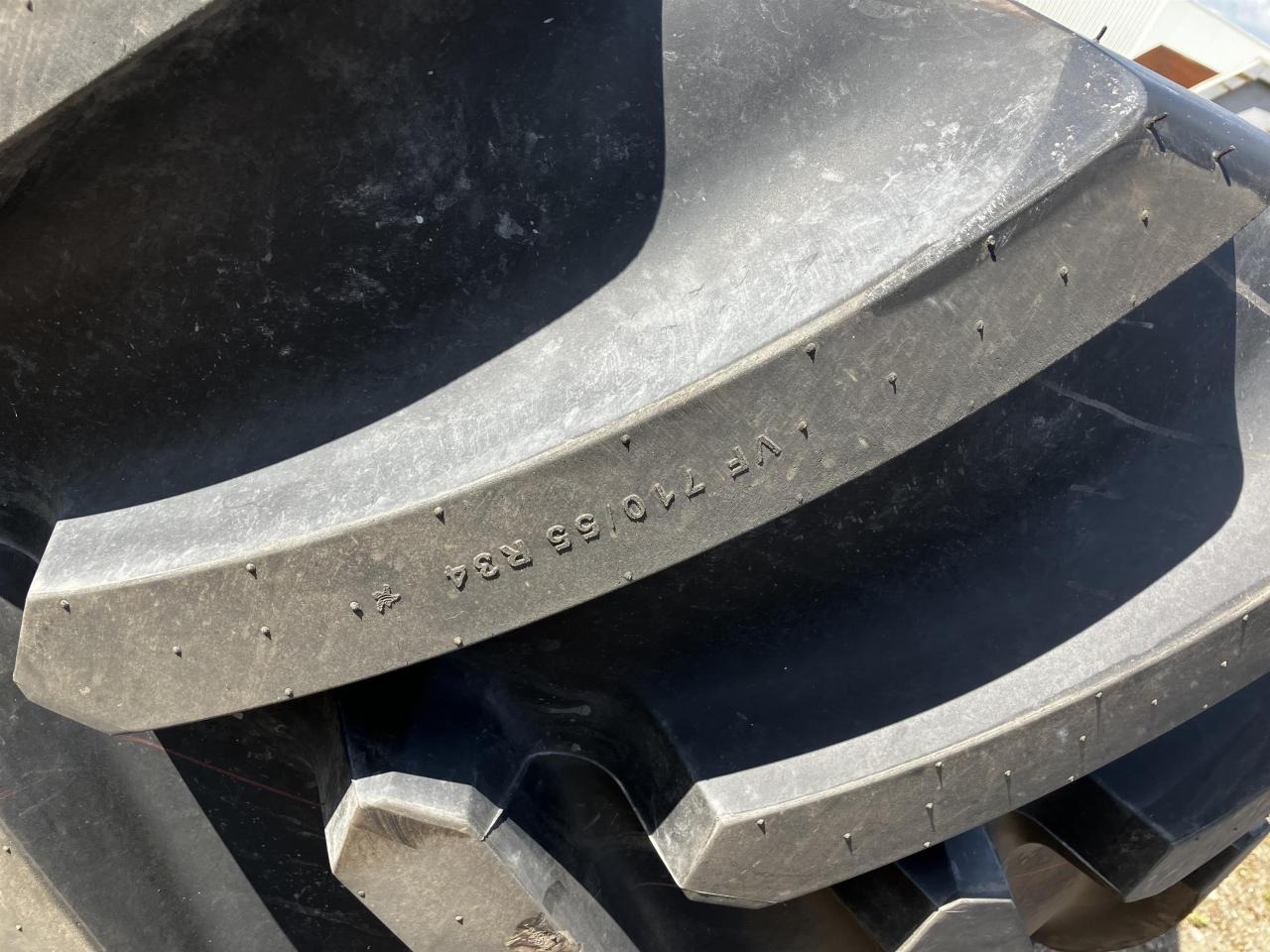 Michelin 710/55R34 VF - Pneumatico per Macchina agricola: foto 3 Michelin 710/55R34 VF - Pneumatico per Macchina agricola: foto 3