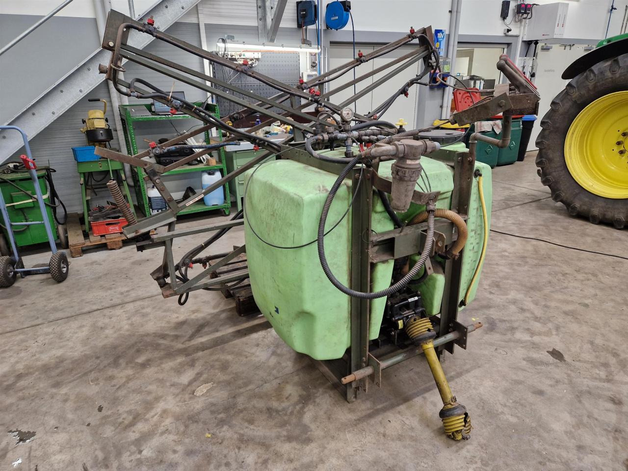 Tecnoma 800 Liter - Polverizzatore portato: foto 1 Tecnoma 800 Liter - Polverizzatore portato: foto 1