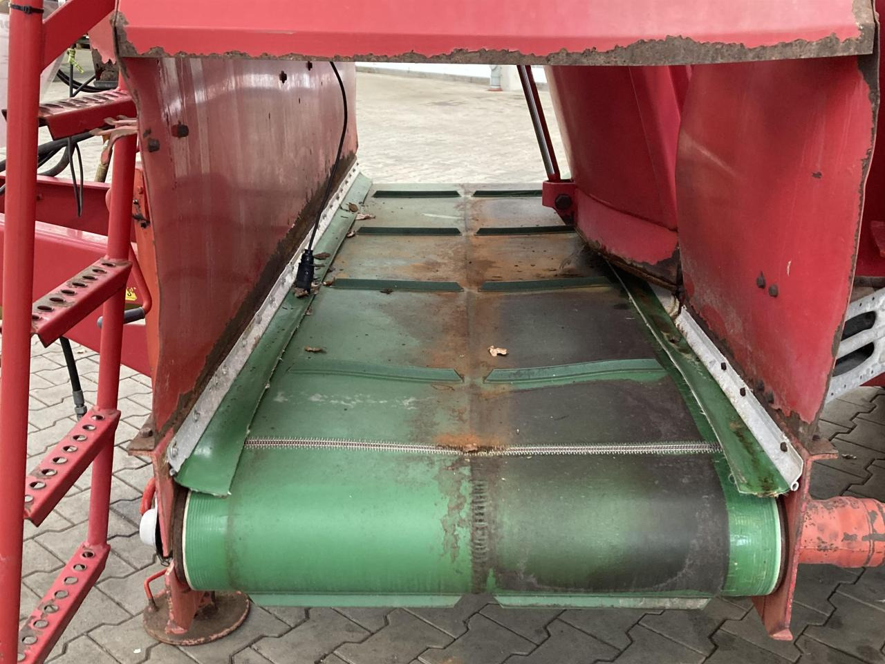 Trioliet Solomix 1 VL 1000 - Carro miscelatore: foto 2 Trioliet Solomix 1 VL 1000 - Carro miscelatore: foto 2