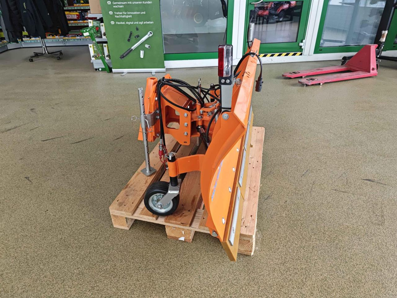 Wiedenmann Snow Master 3809 - Lama: foto 5 Wiedenmann Snow Master 3809 - Lama: foto 5
