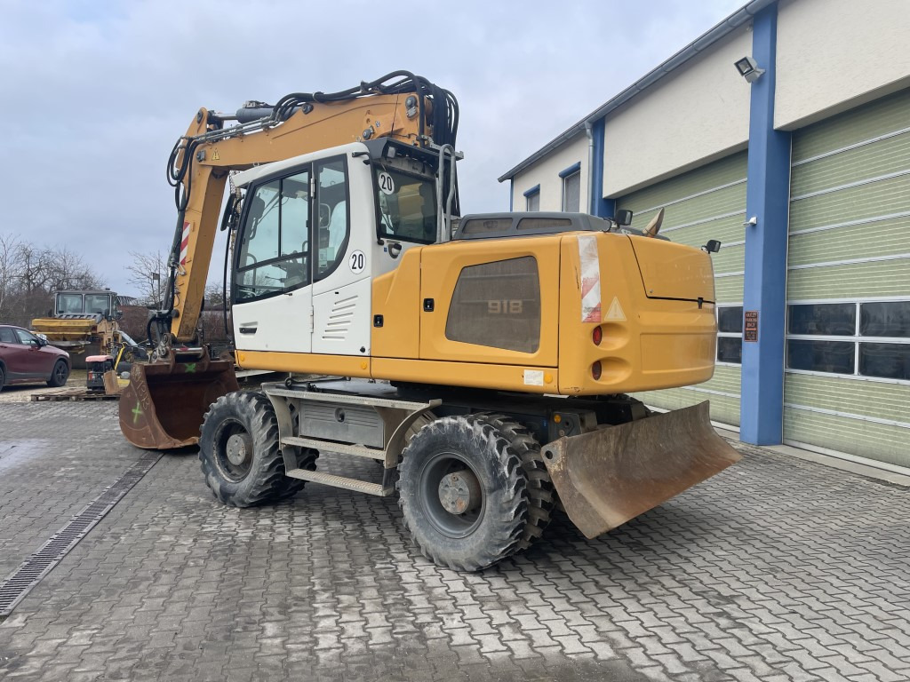 LIEBHERR A 918 - Escavatore gommato: foto 3 LIEBHERR A 918 - Escavatore gommato: foto 3
