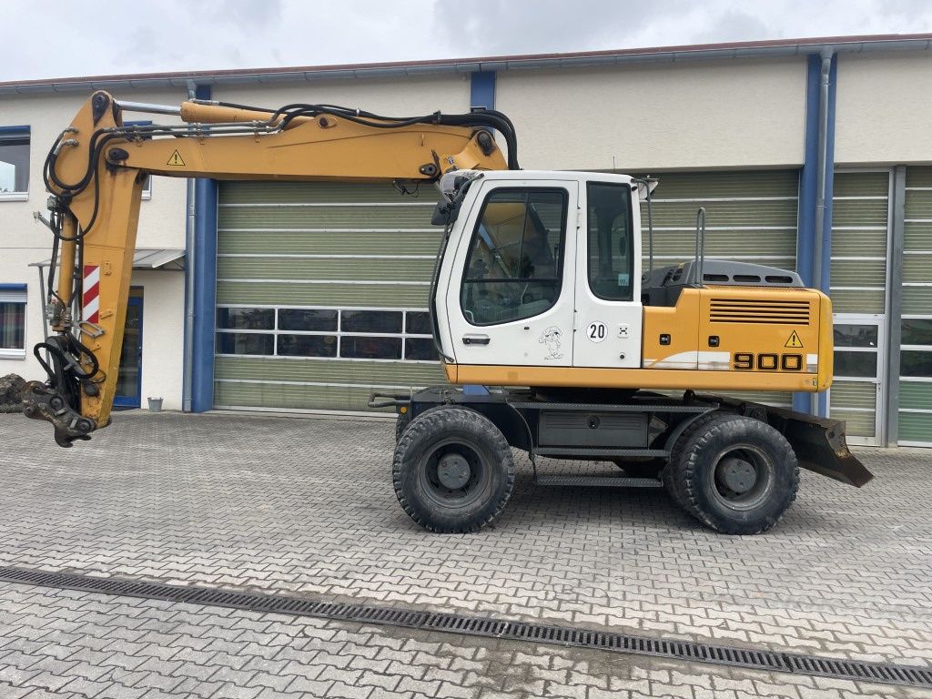 Liebherr A 900 C Litronic - Escavatore gommato: foto 2 Liebherr A 900 C Litronic - Escavatore gommato: foto 2