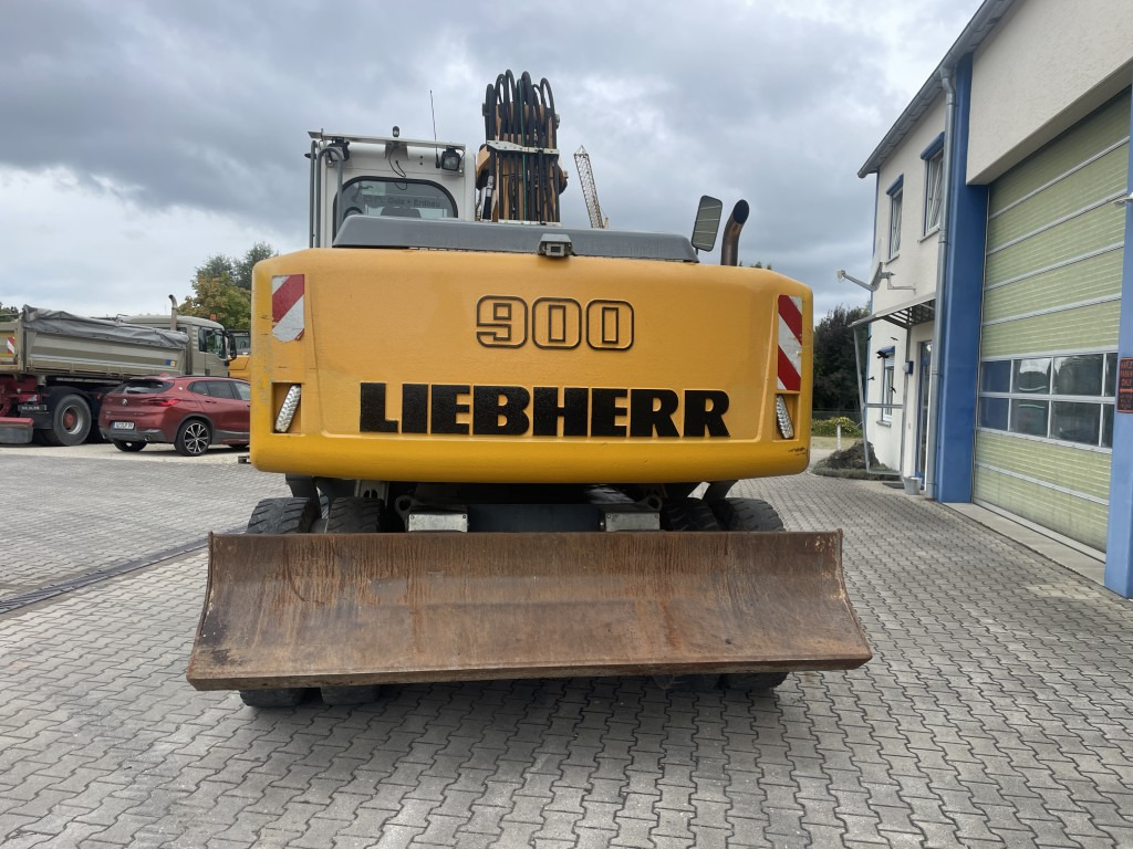 Liebherr A 900 C Litronic - Escavatore gommato: foto 4 Liebherr A 900 C Litronic - Escavatore gommato: foto 4
