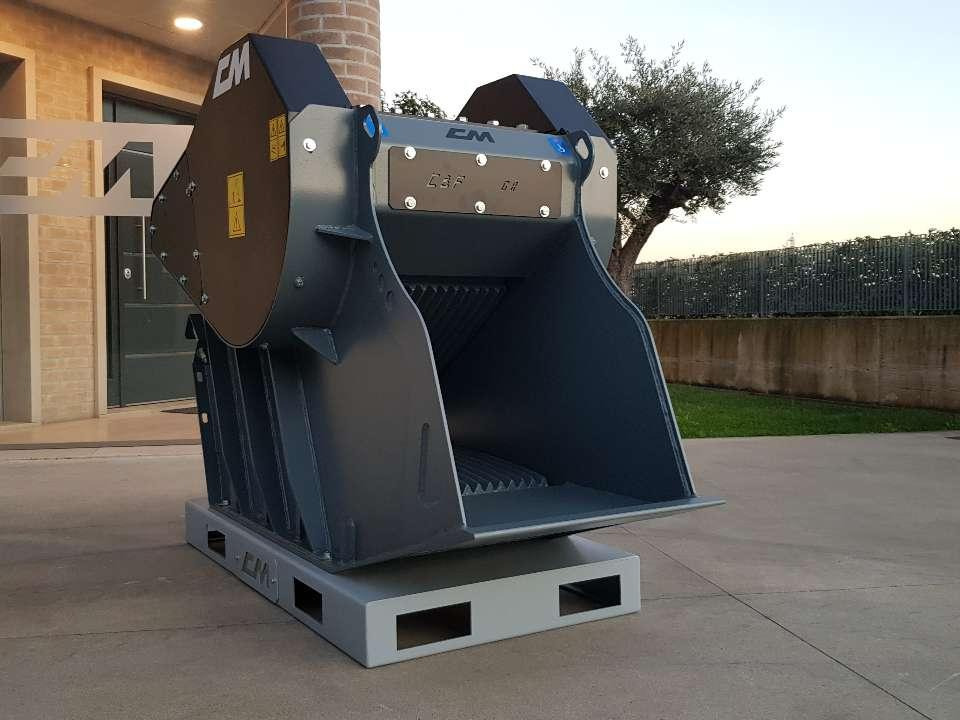 CM Crusher CBF 60 Crusher Bucket - Benna per Escavatore: foto 1 CM Crusher CBF 60 Crusher Bucket - Benna per Escavatore: foto 1