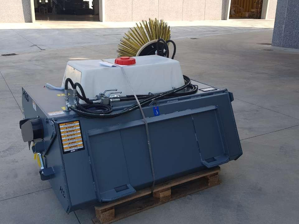 CM Crusher CBS 175 HD Sweeping Bucket - Spazzola per Minipala: foto 2 CM Crusher CBS 175 HD Sweeping Bucket - Spazzola per Minipala: foto 2