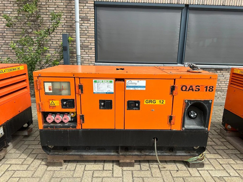 Atlas-Copco QAS 18 Yanmar Mecc Alte Spa 18 kVA Silent generatorset - Gruppo elettrogeno: foto 1 Atlas-Copco QAS 18 Yanmar Mecc Alte Spa 18 kVA Silent generatorset - Gruppo elettrogeno: foto 1