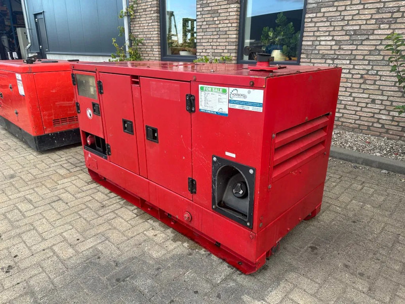 Atlas-Copco QAS 38 Yanmar Mecc Alte Spa 40 kVA Silent generatorset - Gruppo elettrogeno: foto 4 Atlas-Copco QAS 38 Yanmar Mecc Alte Spa 40 kVA Silent generatorset - Gruppo elettrogeno: foto 4