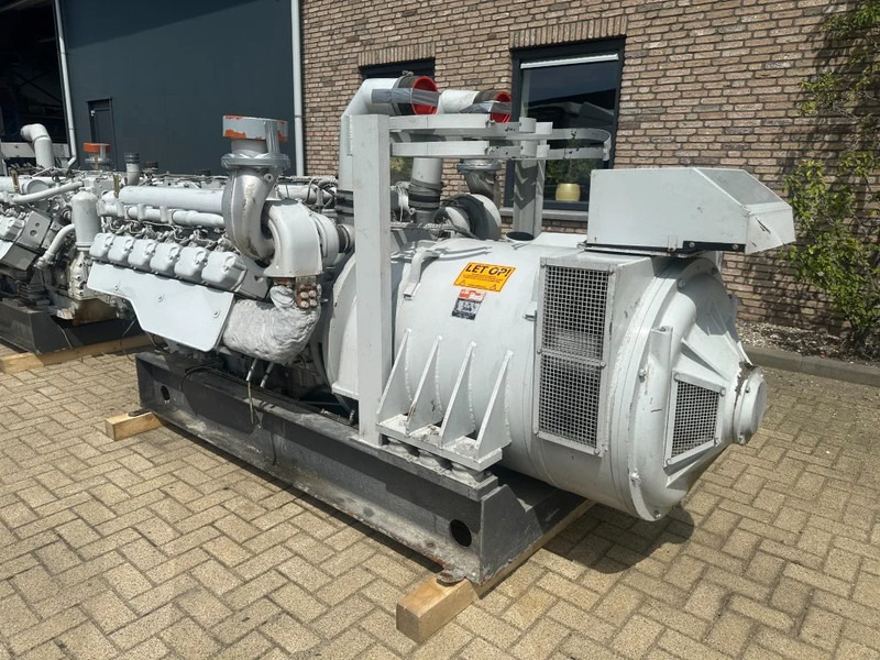 Deutz BF12M 716 Leroy Somer 360 kVA generatorset ex emergency - Gruppo elettrogeno: foto 5 Deutz BF12M 716 Leroy Somer 360 kVA generatorset ex emergency - Gruppo elettrogeno: foto 5
