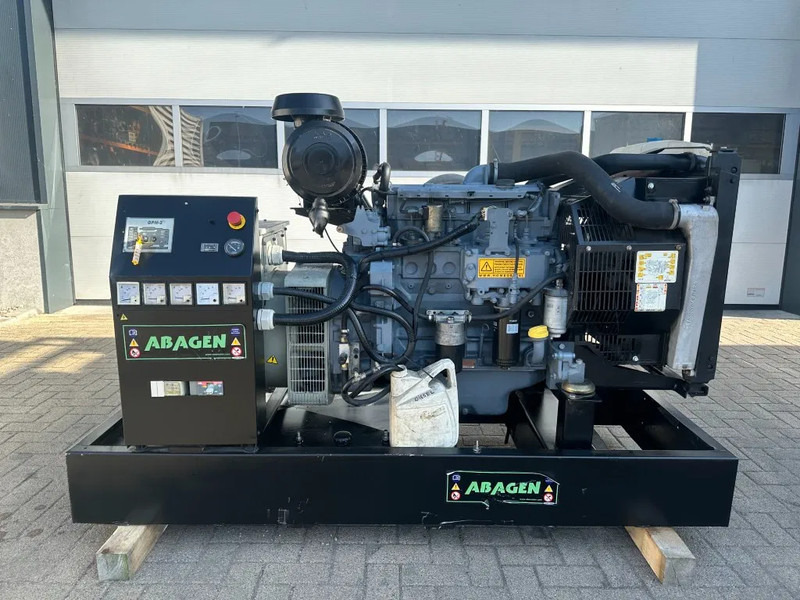 Deutz BF4M 1013 EC Leroy Somer 115 kVA generatorset - Gruppo elettrogeno: foto 1 Deutz BF4M 1013 EC Leroy Somer 115 kVA generatorset - Gruppo elettrogeno: foto 1