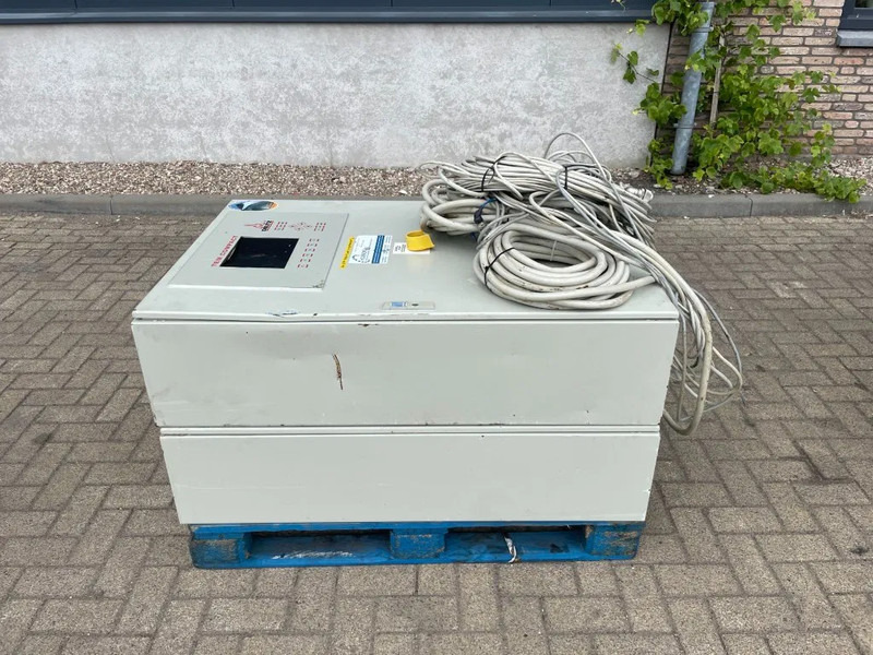 Deutz TBG 616 V16K Gasset 800 / 1110 kVA Stamford generatorset - Gruppo elettrogeno: foto 4 Deutz TBG 616 V16K Gasset 800 / 1110 kVA Stamford generatorset - Gruppo elettrogeno: foto 4