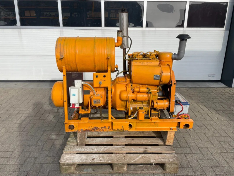 Hatz z108n - 28 kVA complete generatorset! - Gruppo elettrogeno: foto 1 Hatz z108n - 28 kVA complete generatorset! - Gruppo elettrogeno: foto 1