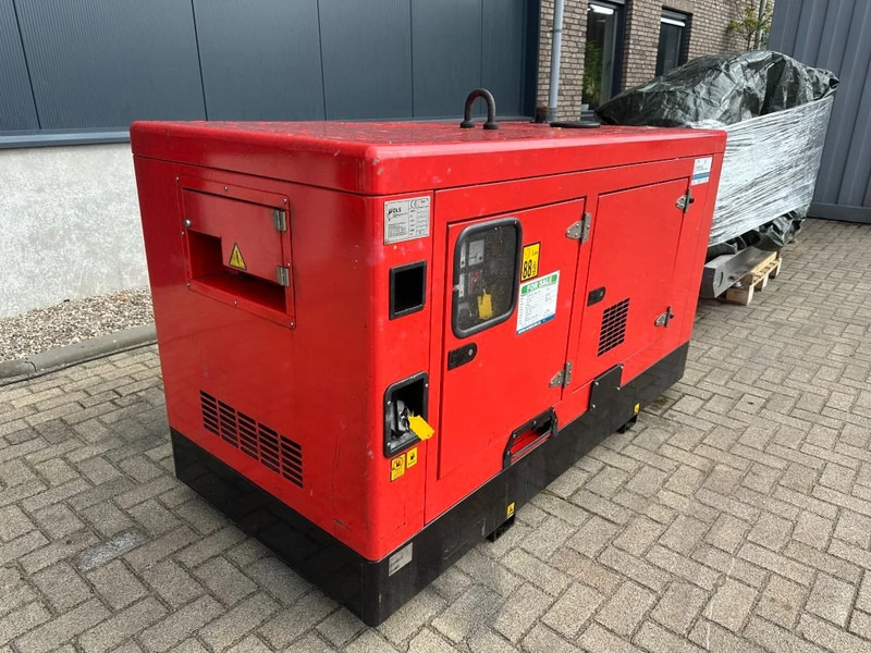 Himoinsa HFW 45 Iveco FPT Mecc Alte Spa 45 kVA Silent generatorset - Gruppo elettrogeno: foto 3 Himoinsa HFW 45 Iveco FPT Mecc Alte Spa 45 kVA Silent generatorset - Gruppo elettrogeno: foto 3