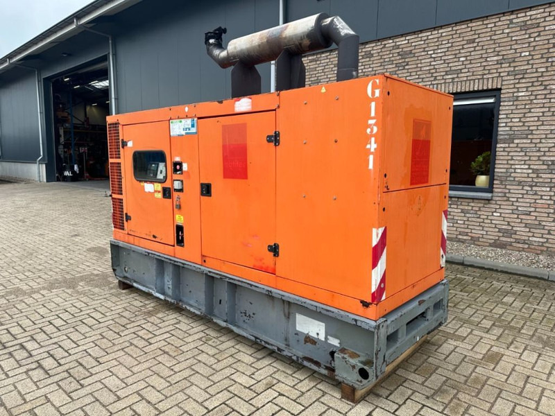 Ingersoll Rand G160 John Deere Leroy Somer 165 kVA Silent Rental generatorset - Gruppo elettrogeno: foto 4 Ingersoll Rand G160 John Deere Leroy Somer 165 kVA Silent Rental generatorset - Gruppo elettrogeno: foto 4