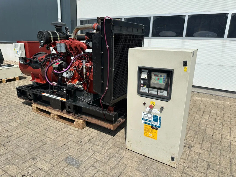 Iveco 8061 Marelli 150 kVA noodstroom generatorset ATS automatische netovername - Gruppo elettrogeno: foto 4 Iveco 8061 Marelli 150 kVA noodstroom generatorset ATS automatische netovername - Gruppo elettrogeno: foto 4