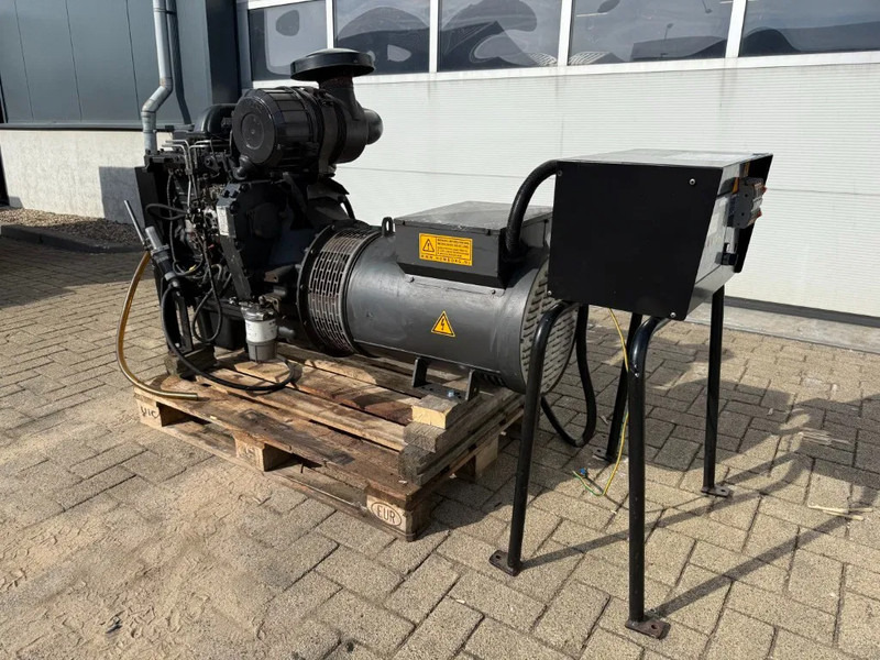 Gruppo elettrogeno Iveco FPT Himoinsa Mecc Alte Spa 75 kVA generatorset: foto 14