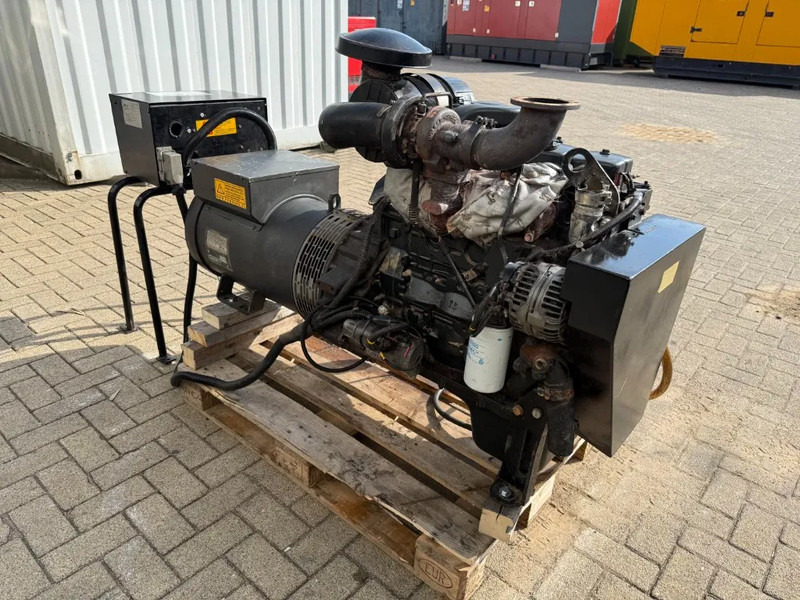 Gruppo elettrogeno Iveco FPT Himoinsa Mecc Alte Spa 75 kVA generatorset: foto 9
