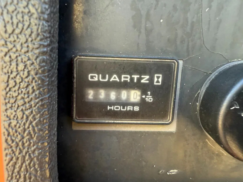 JLG 450AJ Deutz 16 meter werkhoogte 4 x 4 Knikarm Diesel Hoogwerker - Piattaforma articolata: foto 5 JLG 450AJ Deutz 16 meter werkhoogte 4 x 4 Knikarm Diesel Hoogwerker - Piattaforma articolata: foto 5