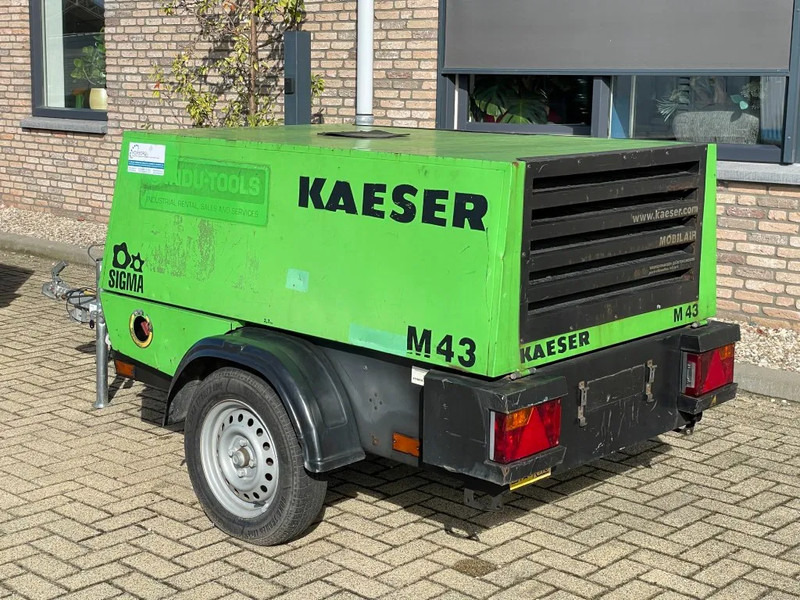 Compressore d'aria Kaeser M43 Kubota 4,2 m3 / min 7 Bar 30 kW Mobiele Silent Diesel Compressor: foto 8