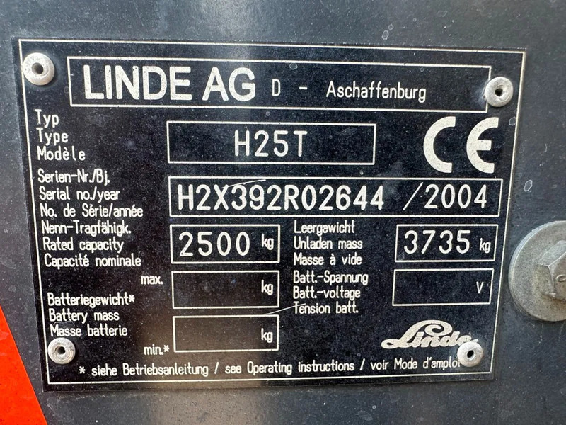 Linde H25T 2.5 ton Triplex Freelift Sideshift LPG Heftruck - Carrello elevatore a gas: foto 4 Linde H25T 2.5 ton Triplex Freelift Sideshift LPG Heftruck - Carrello elevatore a gas: foto 4