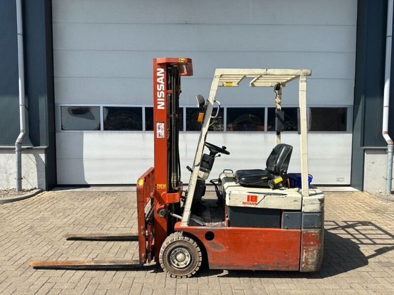 Nissan N01L18U 1.8 ton Triplex Freelift Sideshift Elektra Heftruck Accu 2016 ! - Carrello elevatore elettrico: foto 1 Nissan N01L18U 1.8 ton Triplex Freelift Sideshift Elektra Heftruck Accu 2016 ! - Carrello elevatore elettrico: foto 1