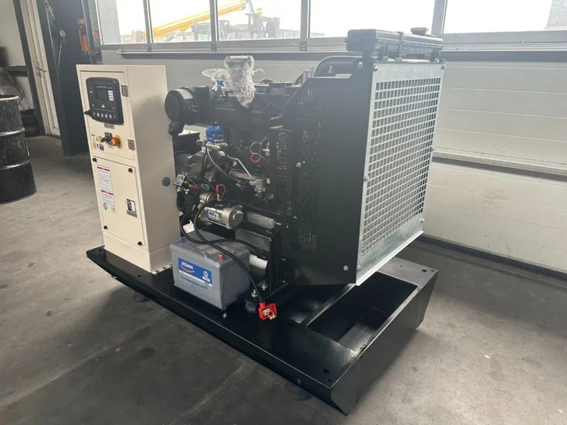 Perkins 1103A-33G Stamford 33 kVA generatorset NEW! - Gruppo elettrogeno: foto 4 Perkins 1103A-33G Stamford 33 kVA generatorset NEW! - Gruppo elettrogeno: foto 4