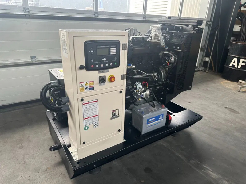 Perkins 1103A-33G Stamford 33 kVA generatorset NEW! - Gruppo elettrogeno: foto 2 Perkins 1103A-33G Stamford 33 kVA generatorset NEW! - Gruppo elettrogeno: foto 2