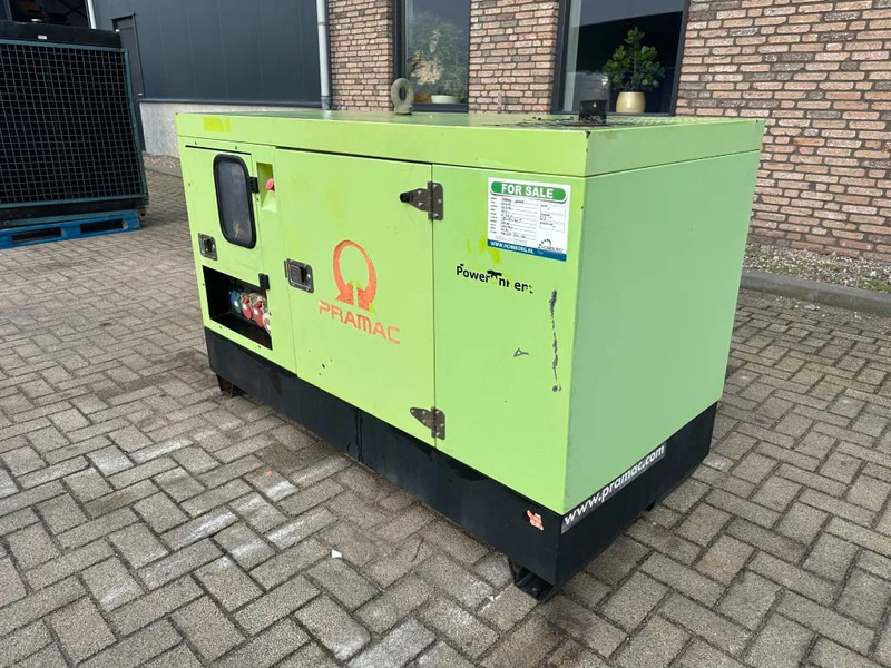 Pramac GSW22 Yanmar Mecc Alte Spa 22 kVA Silent generatorset - Gruppo elettrogeno: foto 5 Pramac GSW22 Yanmar Mecc Alte Spa 22 kVA Silent generatorset - Gruppo elettrogeno: foto 5
