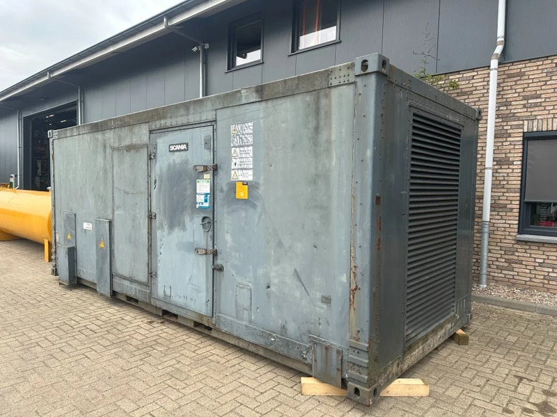Scania DSI 14 60 Leroy Somer 450 kVA Silent generatorset in 20 ft container - Gruppo elettrogeno: foto 3 Scania DSI 14 60 Leroy Somer 450 kVA Silent generatorset in 20 ft container - Gruppo elettrogeno: foto 3
