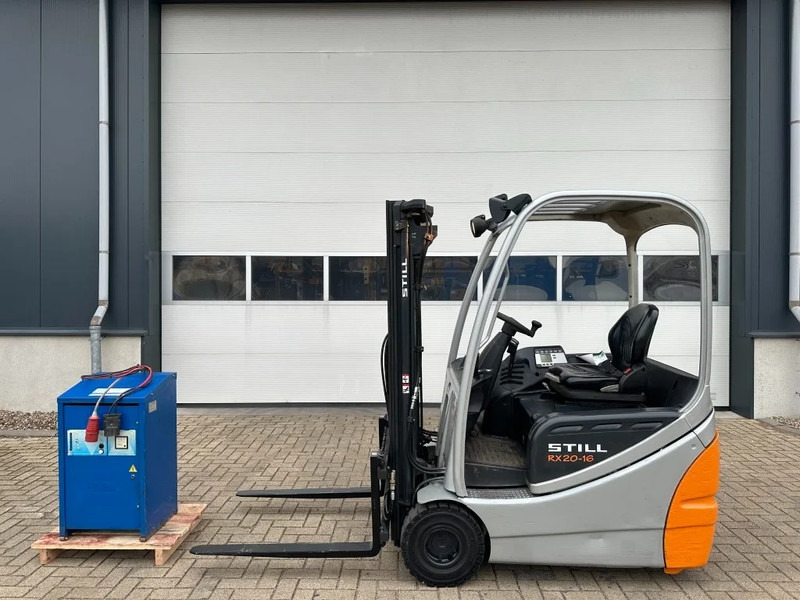Still RX20-16 1.6 ton Triplex Freelift Elektra Heftruck accu 2014 - Carrello elevatore elettrico: foto 1 Still RX20-16 1.6 ton Triplex Freelift Elektra Heftruck accu 2014 - Carrello elevatore elettrico: foto 1