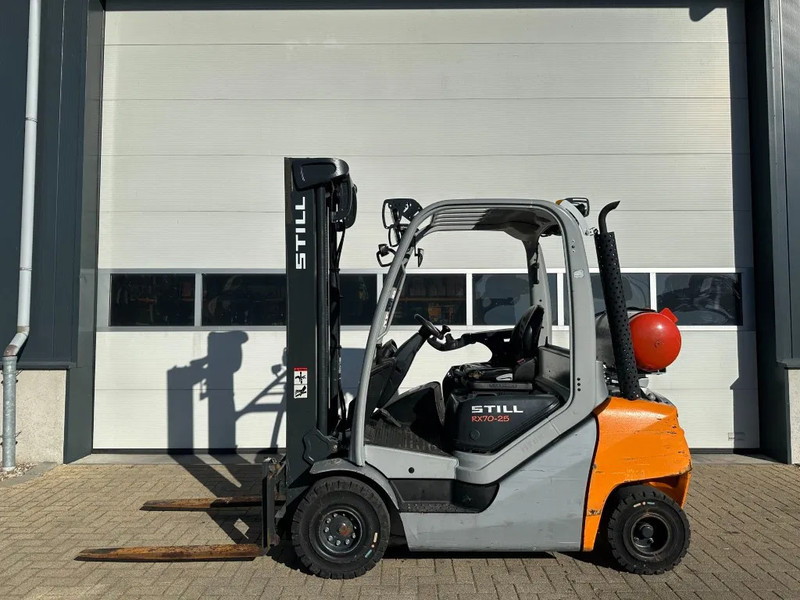 Still RX70-25 T 2.5 ton Duplex Sideshift LPG Heftruck 2020 - Carrello elevatore a gas: foto 1 Still RX70-25 T 2.5 ton Duplex Sideshift LPG Heftruck 2020 - Carrello elevatore a gas: foto 1