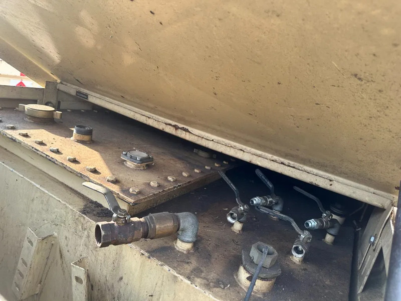 Serbatoio di stoccaggio Tolsma Kiwa IBC 3000 liter Dieseltank Milieutank: foto 9 Serbatoio di stoccaggio Tolsma Kiwa IBC 3000 liter Dieseltank Milieutank: foto 9