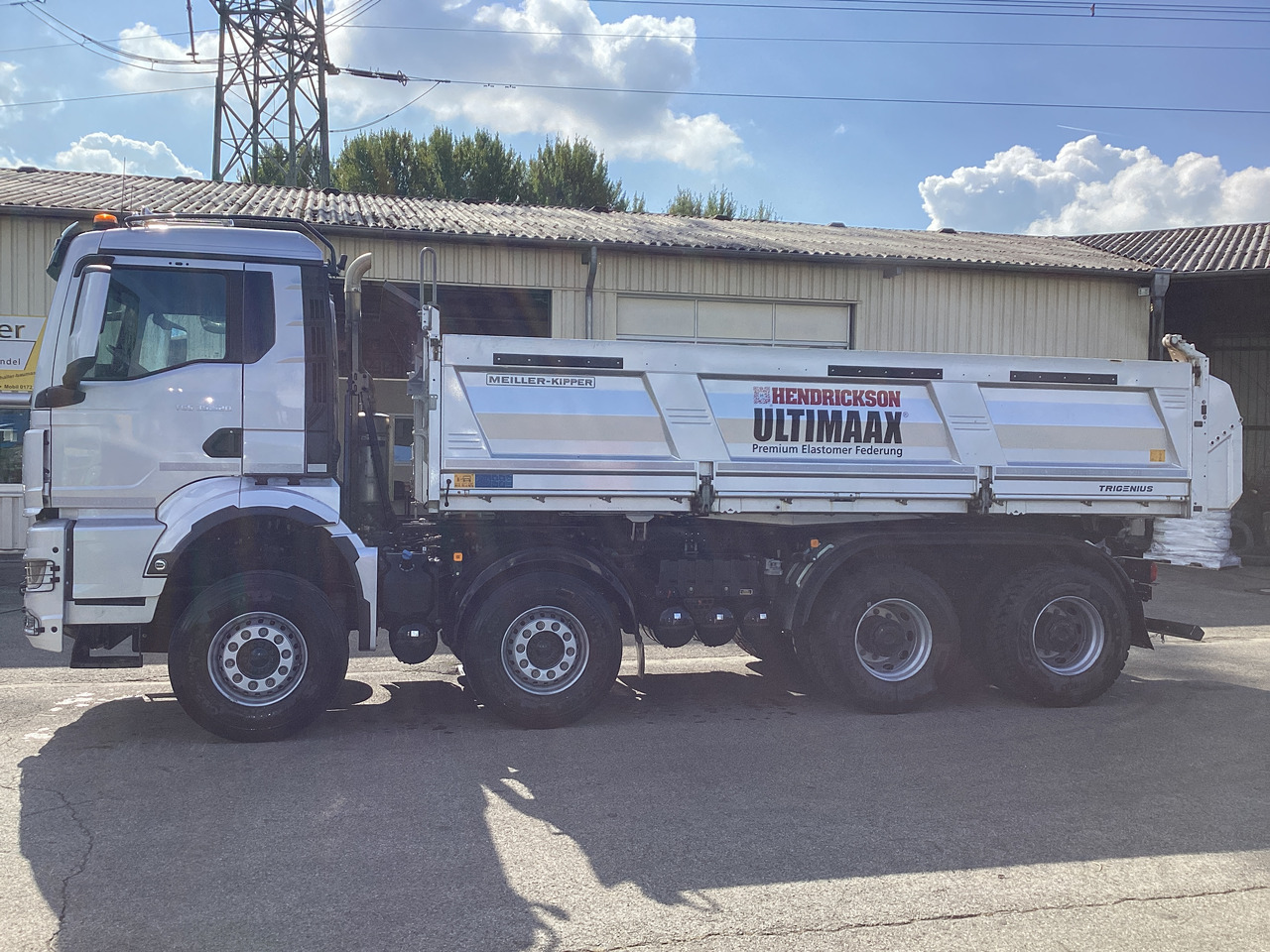 MAN TGS 35.520 8×4 BB Hendrickson - Autocarro ribaltabile: foto 4 MAN TGS 35.520 8×4 BB Hendrickson - Autocarro ribaltabile: foto 4