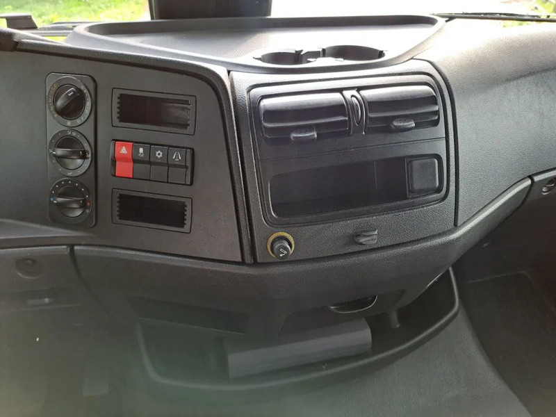 Autocarro furgonato Mercedes-Benz Atego 1218 Zeer Mooi!!: foto 15 Autocarro furgonato Mercedes-Benz Atego 1218 Zeer Mooi!!: foto 15