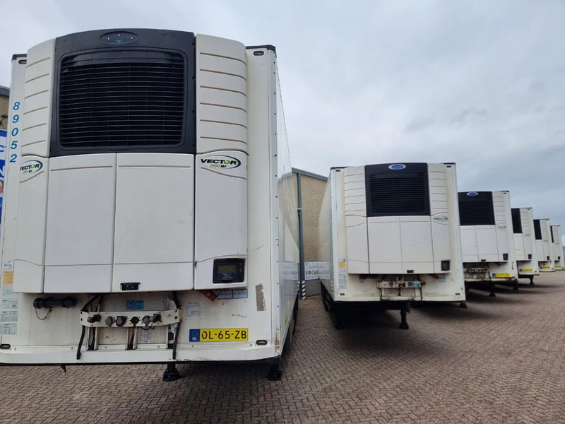 Schmitz Cargobull 10 pcs!!! MULTI TEMP 2200 + VECTOR 1950 - Semirimorchio frigorifero: foto 3 Schmitz Cargobull 10 pcs!!! MULTI TEMP 2200 + VECTOR 1950 - Semirimorchio frigorifero: foto 3