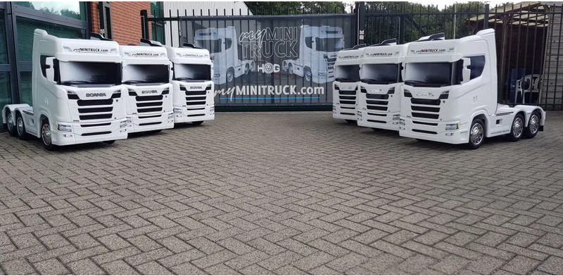 Scania 770ST V8 NGS SCANIA S770 - Trattore stradale: foto 1 Scania 770ST V8 NGS SCANIA S770 - Trattore stradale: foto 1