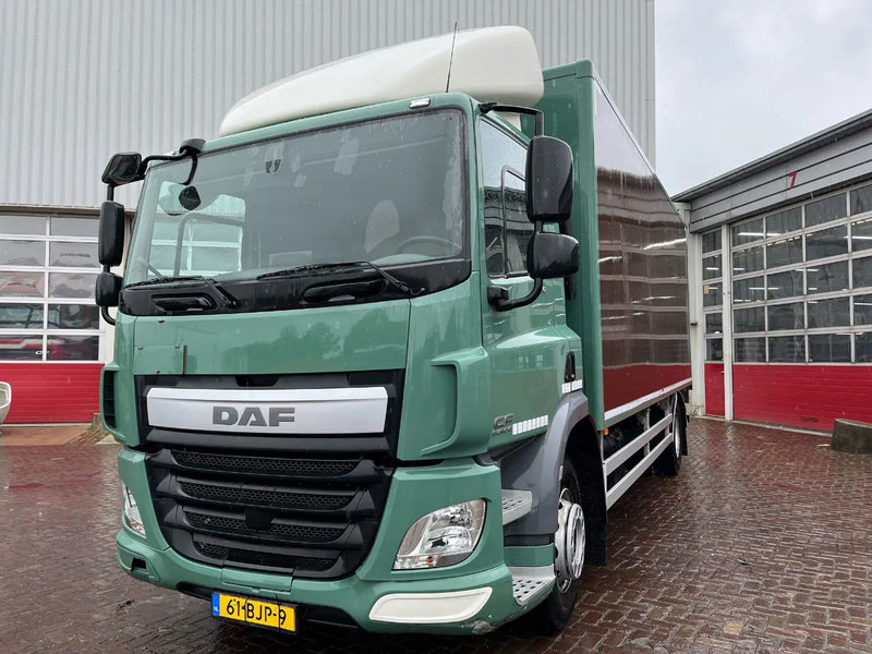DAF CF 230 FA - Autocarro furgonato: foto 2 DAF CF 230 FA - Autocarro furgonato: foto 2