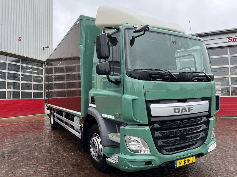 DAF CF 230 FA - Autocarro furgonato: foto 4 DAF CF 230 FA - Autocarro furgonato: foto 4