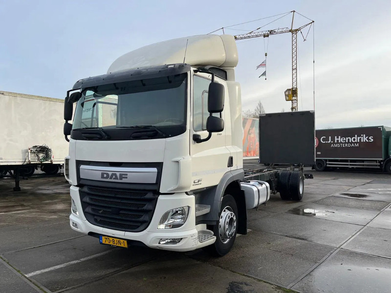DAF CF 260 CF 260 FA CHASSIS CABINE EURO 6 - Autocarro telaio: foto 3 DAF CF 260 CF 260 FA CHASSIS CABINE EURO 6 - Autocarro telaio: foto 3