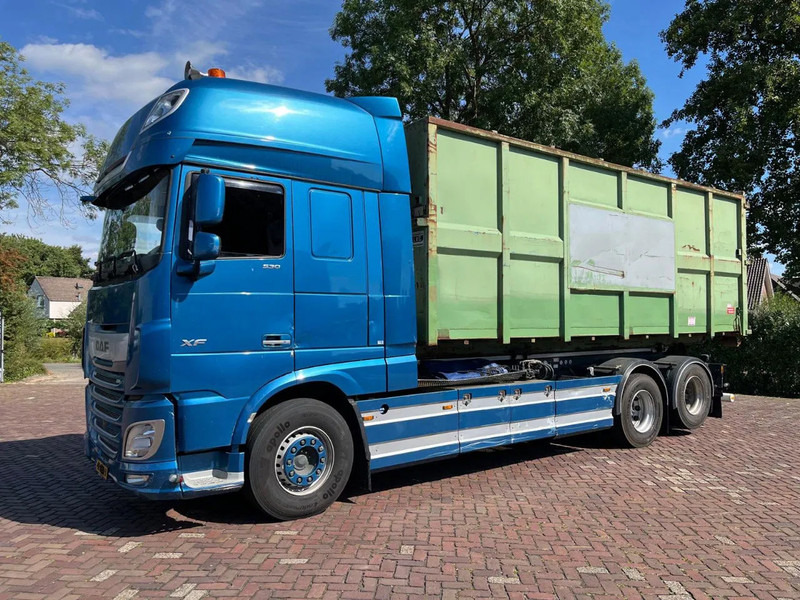 DAF XF 530 FAS - Camion con sistema di cavi: foto 1 DAF XF 530 FAS - Camion con sistema di cavi: foto 1